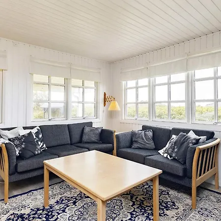 度假居 8 Person In Lokken-by Traum
