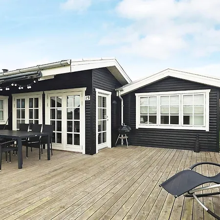 8 Person In Lokken-by Traum Ferienhaus *